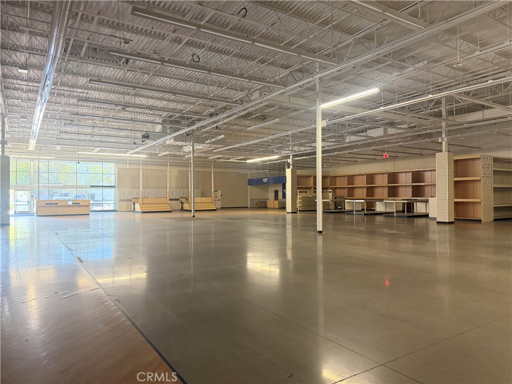 22999 Savi Ranch Property Photo 4