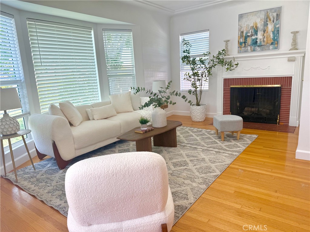 104 106 E Linda Vista Avenue Property Photo 4