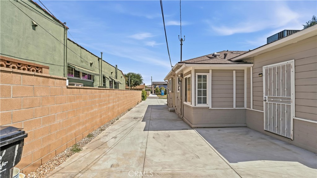 104 106 E Linda Vista Avenue Property Photo 19