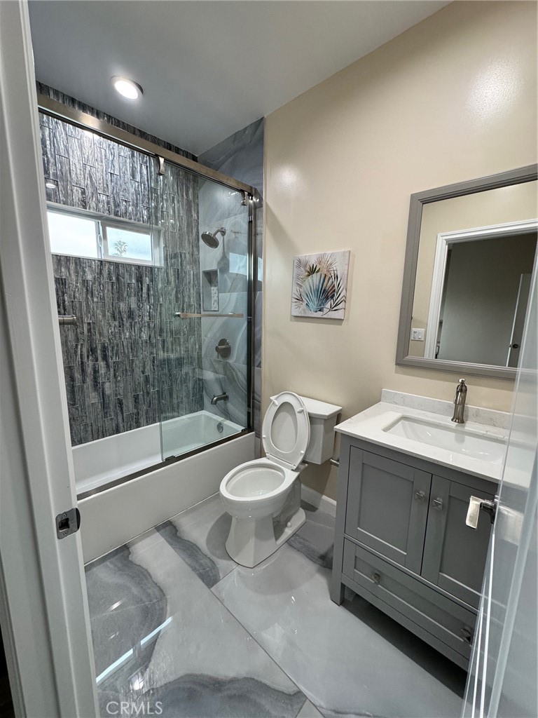 104 106 E Linda Vista Avenue Property Photo 35