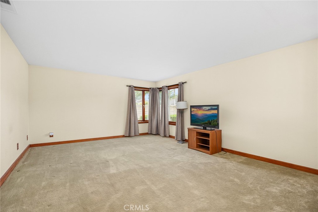 2047 E Fern Drive Property Photo 16