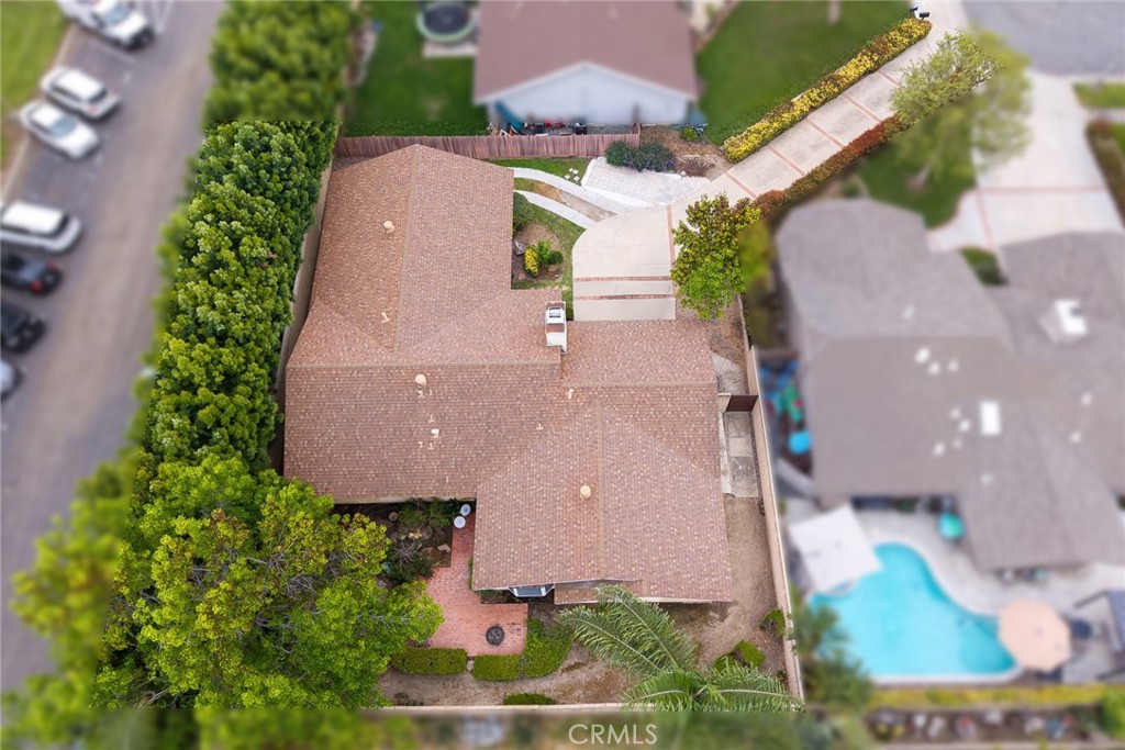 2047 E Fern Drive Property Photo 32