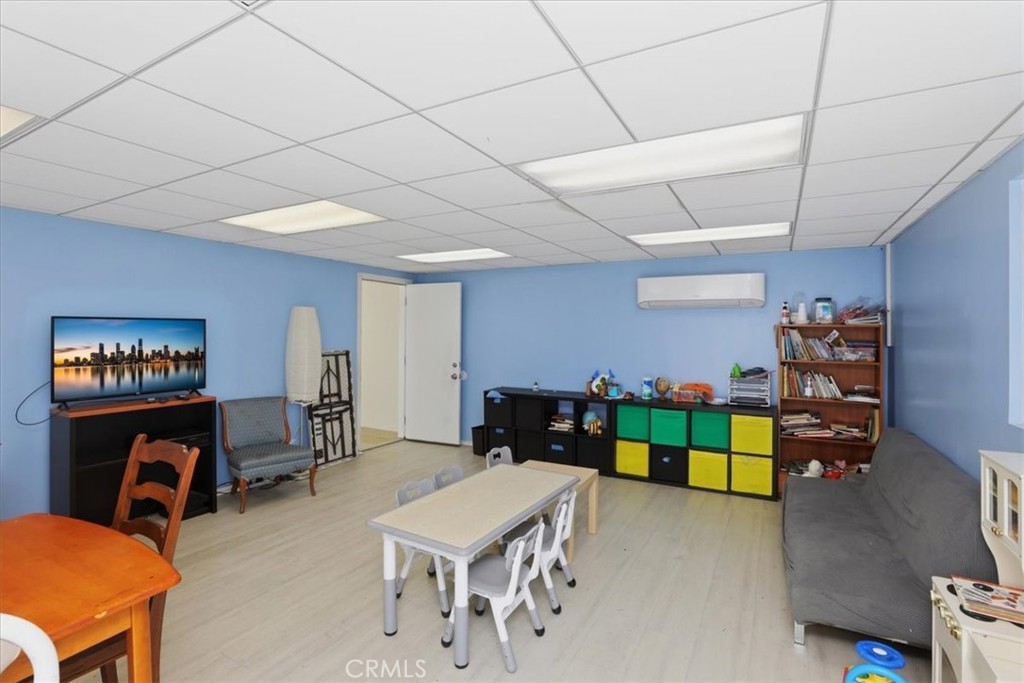 4333 E Live Oak Avenue Property Photo 16