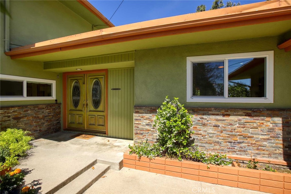 281 Spinks Canyon Property Photo 3