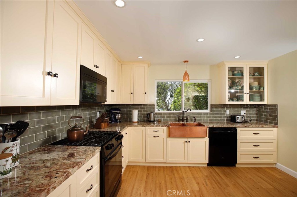 281 Spinks Canyon Property Photo 9