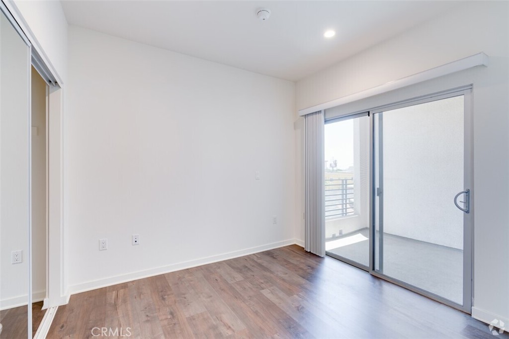 1836 Sichel 27 Property Photo 14