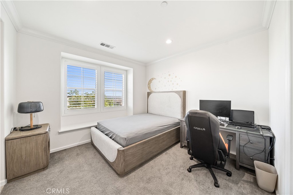 702 E Lemon Swirl Property Photo 31