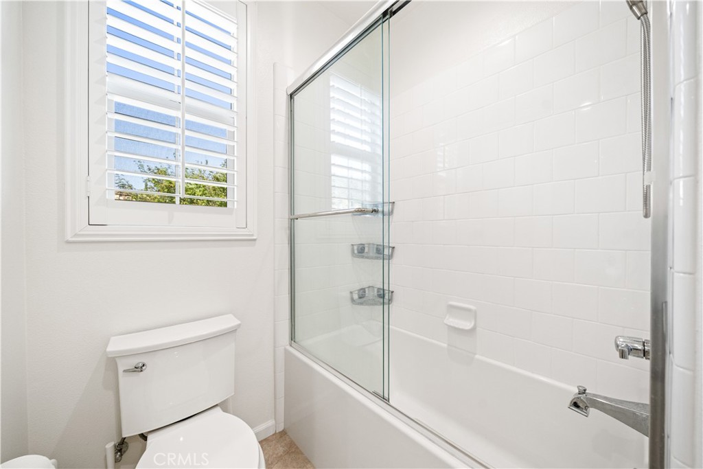 702 E Lemon Swirl Property Photo 35