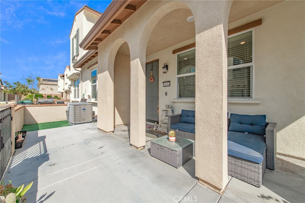 16004 Voyager Property Photo 6