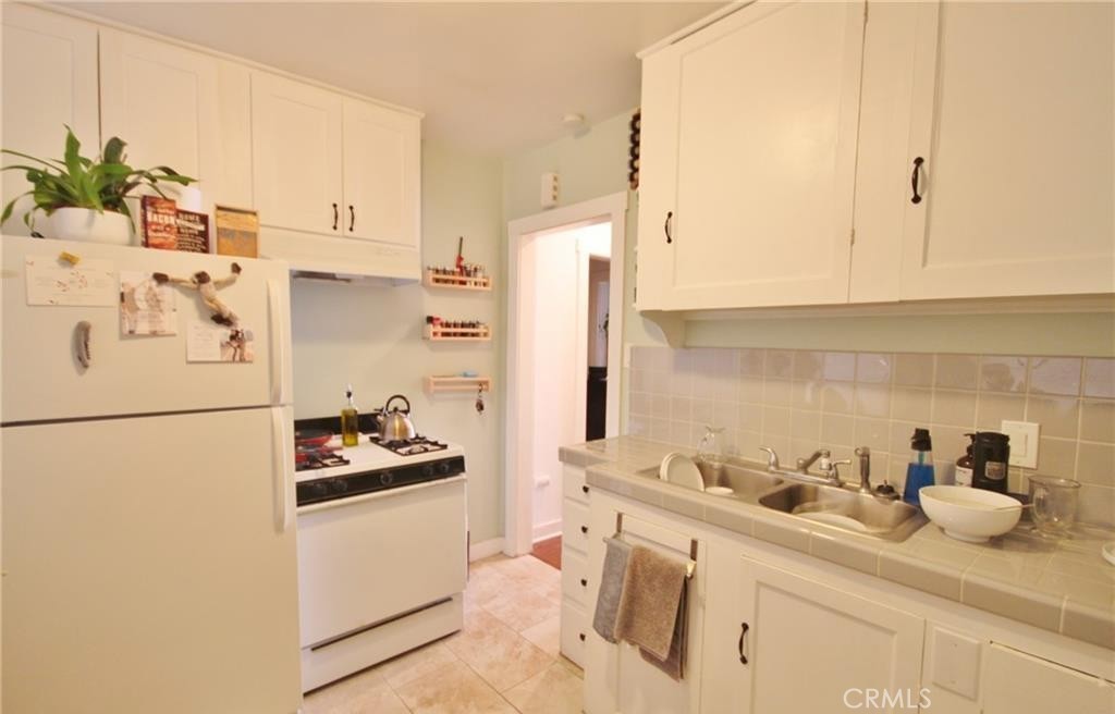 115 S Chester Avenue Property Photo 15