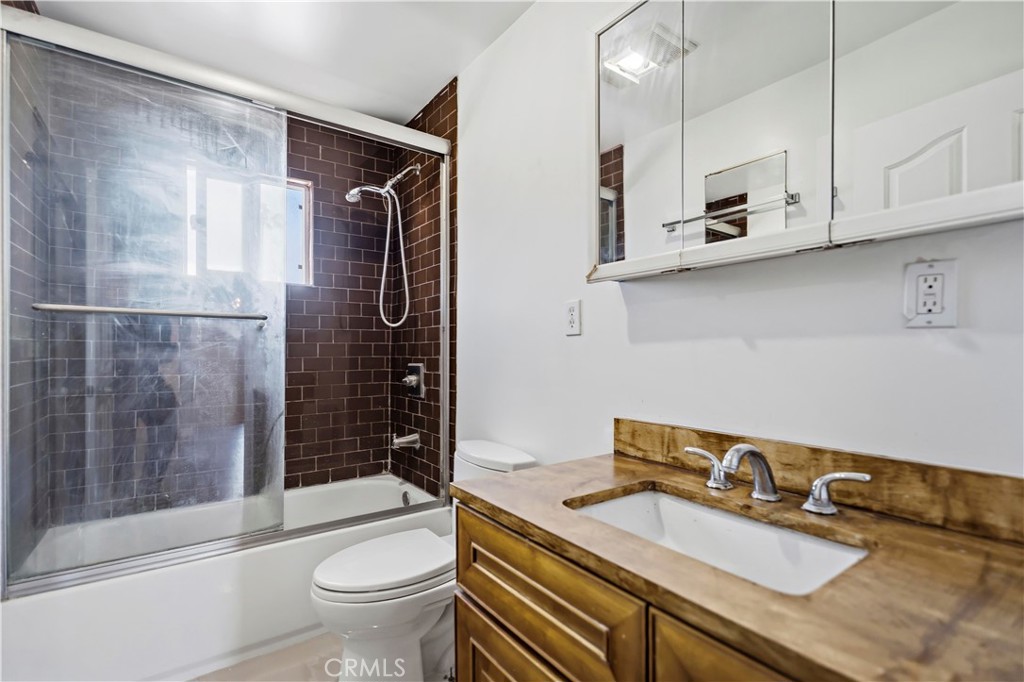 11641 Bryant Property Photo 33