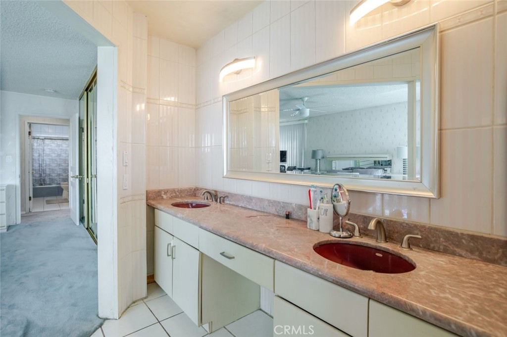 4040 Lynd Avenue Property Photo 25