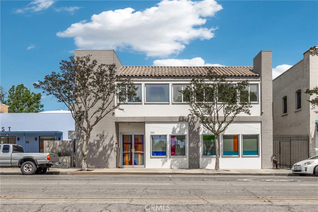 1124 Mission Property Photo 1
