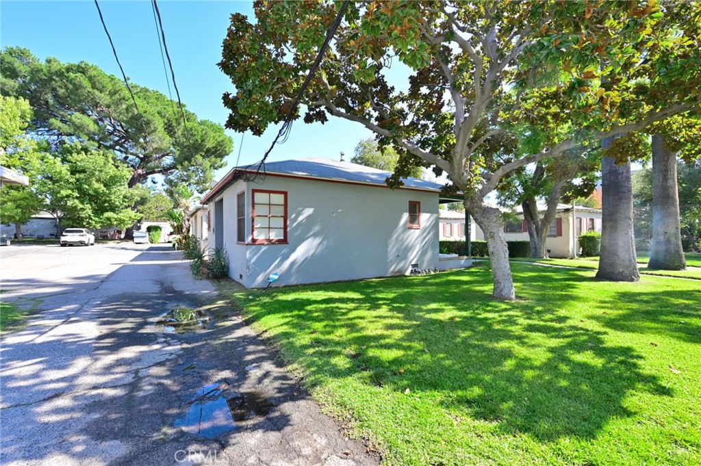 526 N Madison Property Photo 7