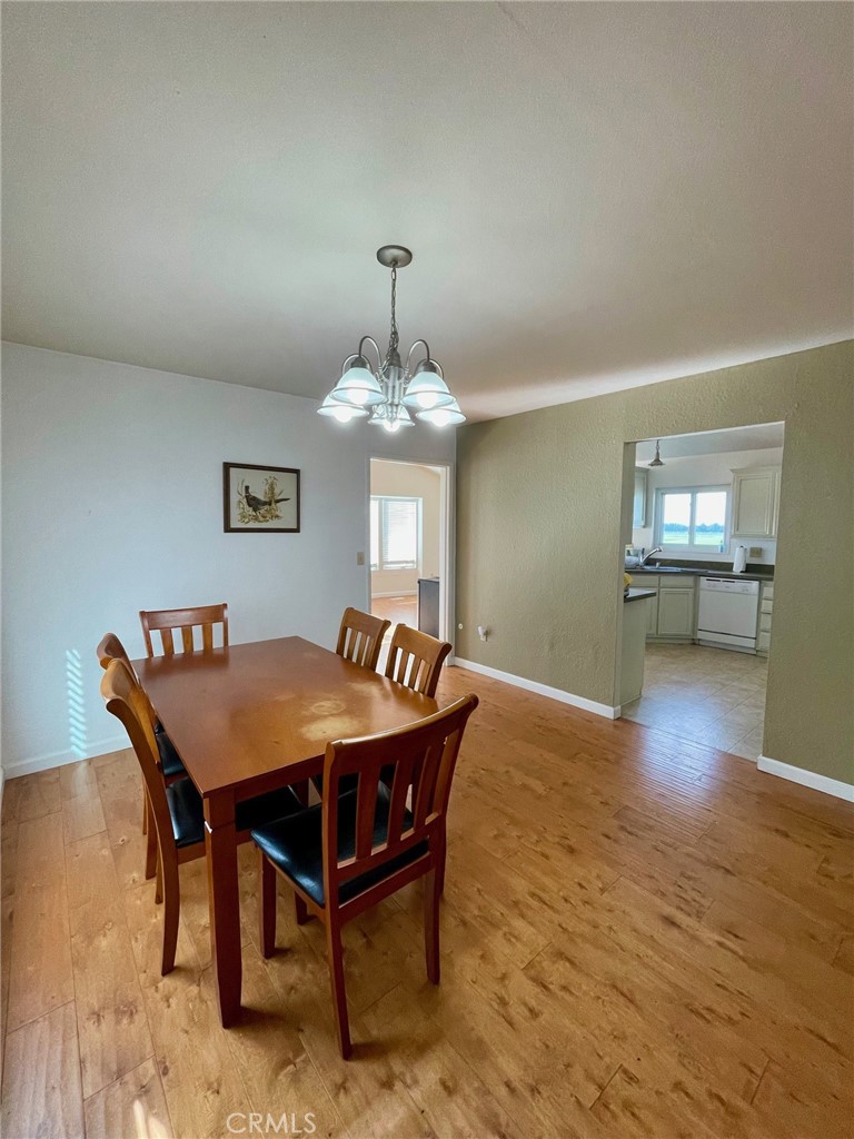 4867 Lakeville Property Photo 10