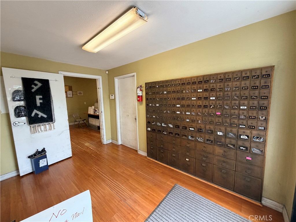 116 E Live Oak Property Photo 1