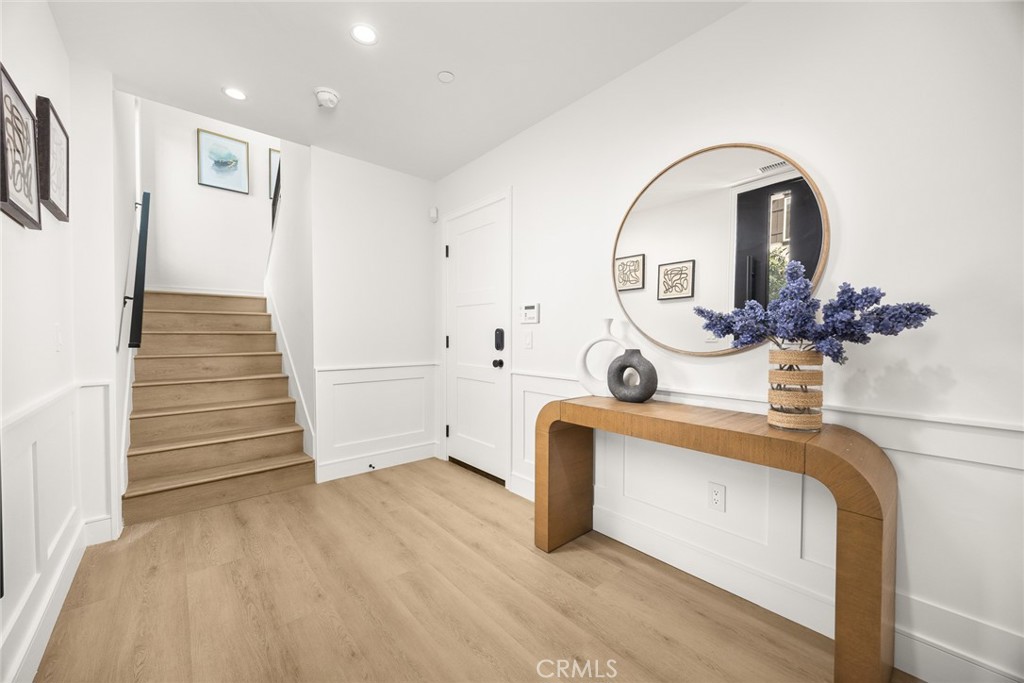 826 Sunset Boulevard B Property Photo 10