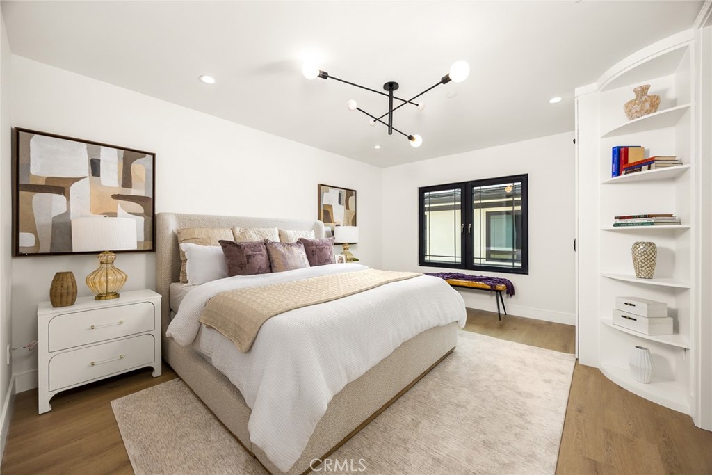 826 Sunset Boulevard B Property Photo 27