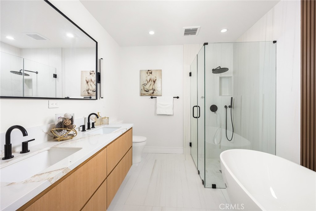 828 Sunset Boulevard A Property Photo 30