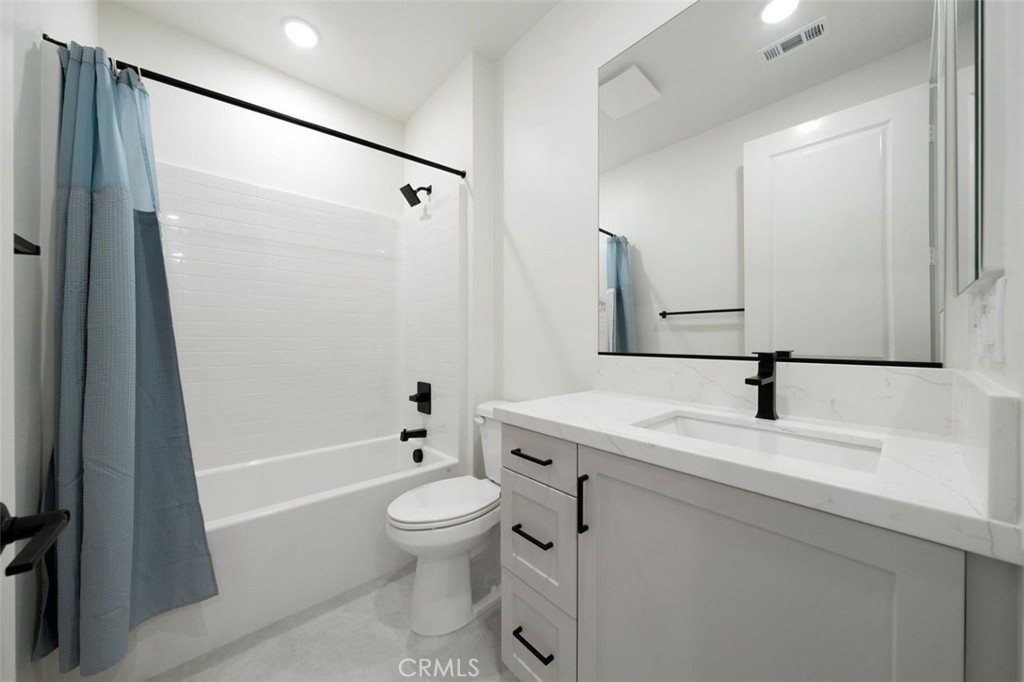 4323 Jasmine Ln Property Photo 18