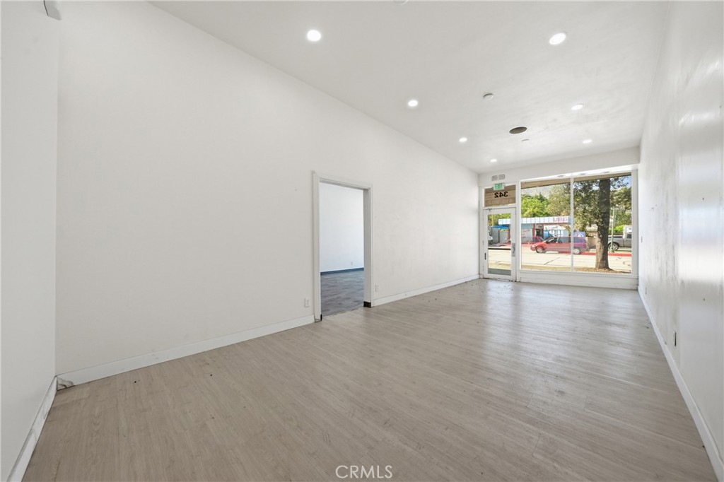 340 E Foothill Property Photo 10