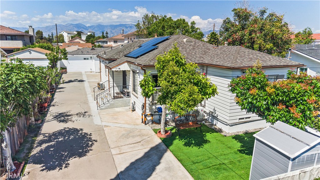 159 W Glendon Way Property Photo 3