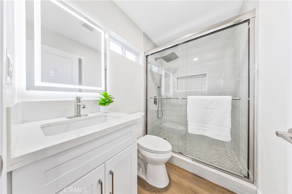 159 W Glendon Way Property Photo 13