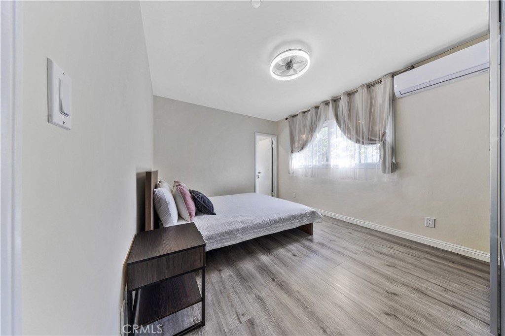 159 W Glendon Way Property Photo 24