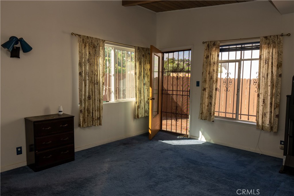 4216 Panamint Street Property Photo 9