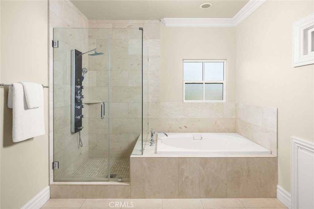 536 W Camino Real Property Photo 43