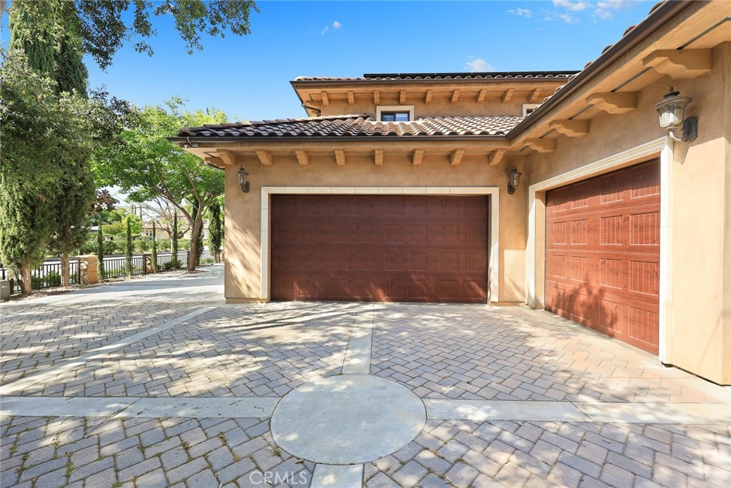 536 W Camino Real Property Photo 54