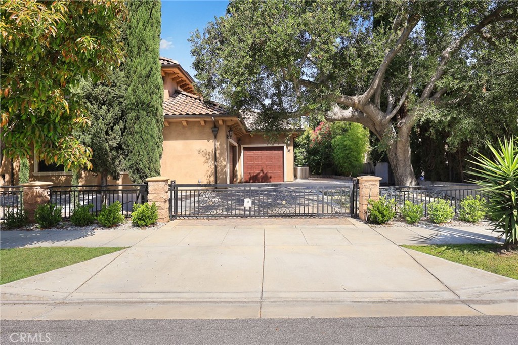 536 W Camino Real Property Photo 58