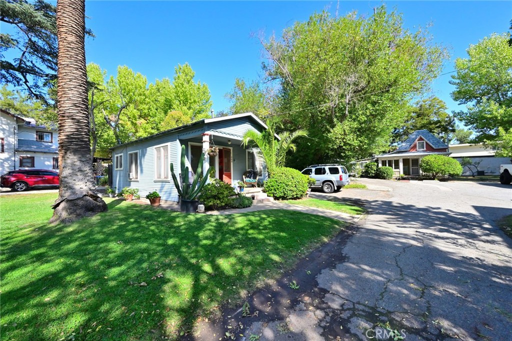 542 N Madison Property Photo 7
