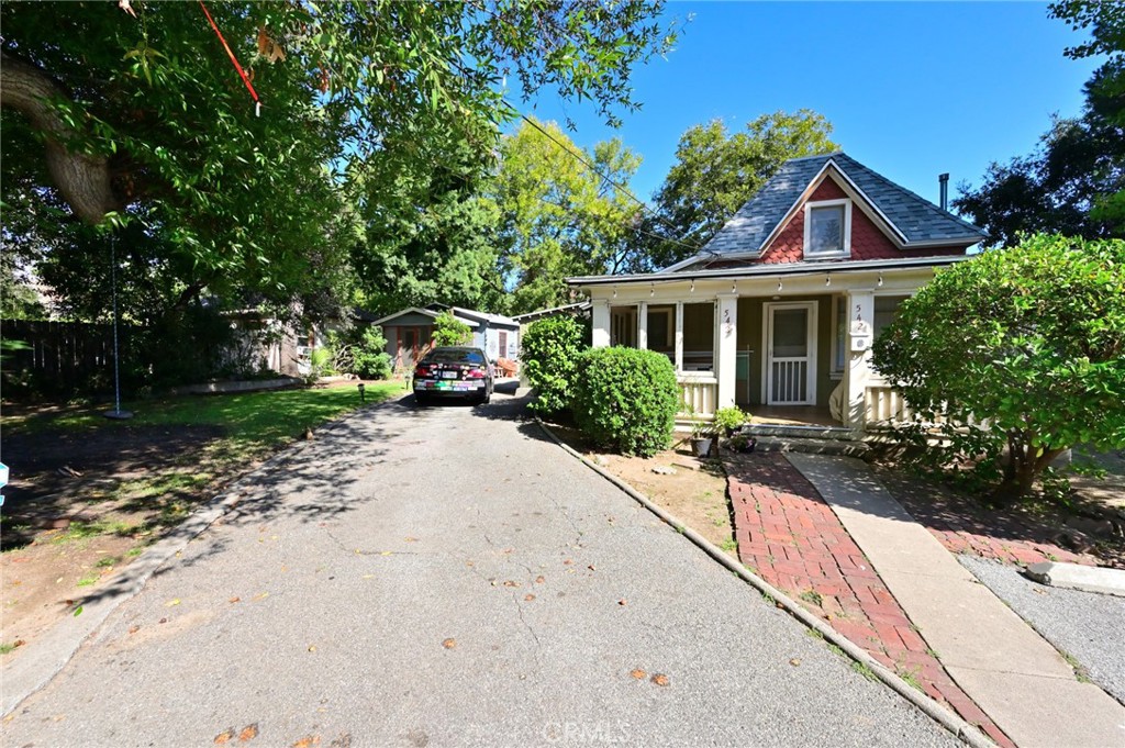 542 N Madison Property Photo 9