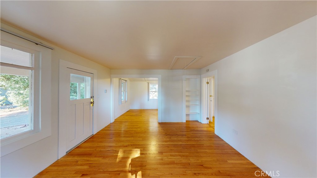 542 N Madison Property Photo 17