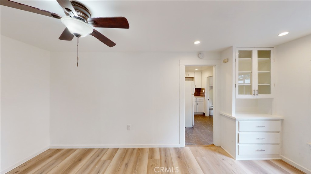 542 N Madison Property Photo 23