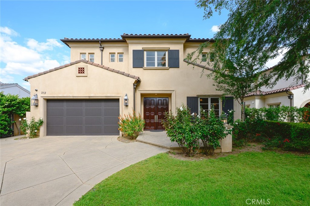 312 Santa Cruz Property Photo 1