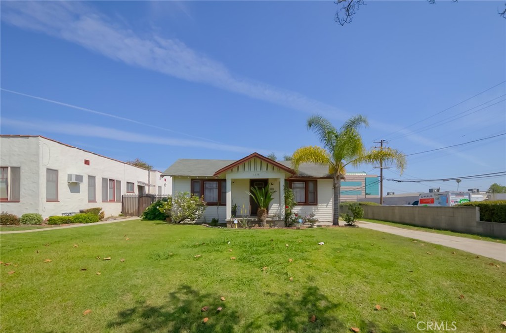 1673 W Valley Property Photo 5