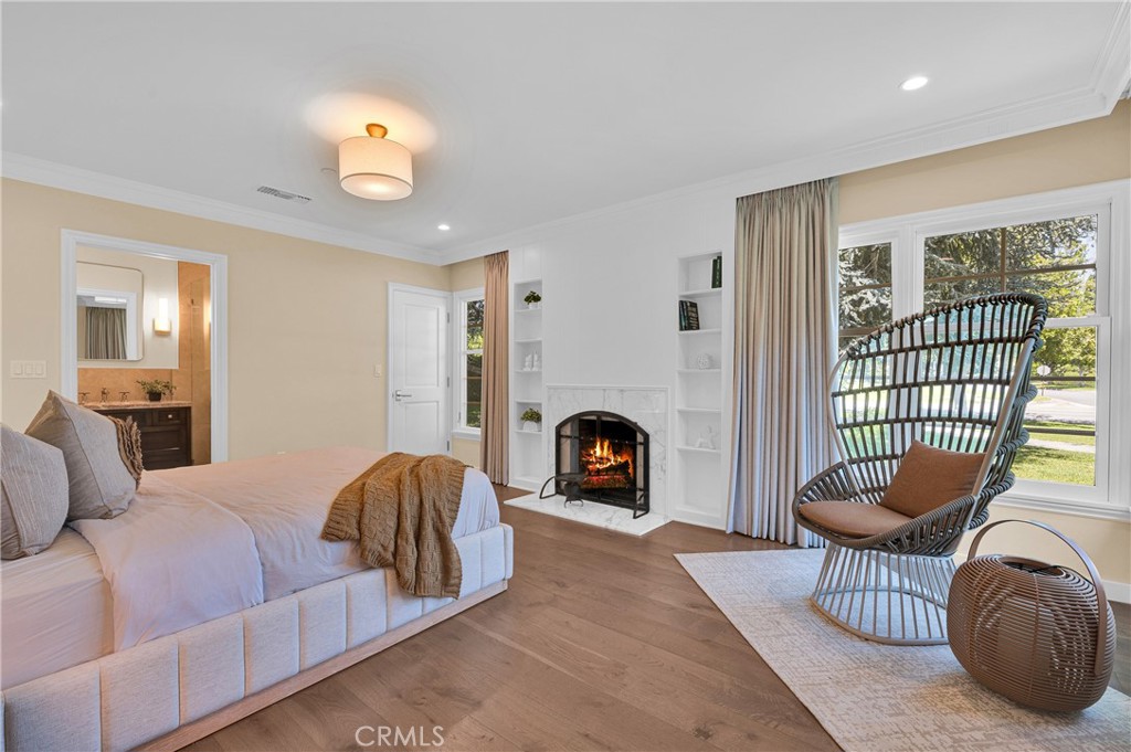 2170 Lombardy Property Photo 15