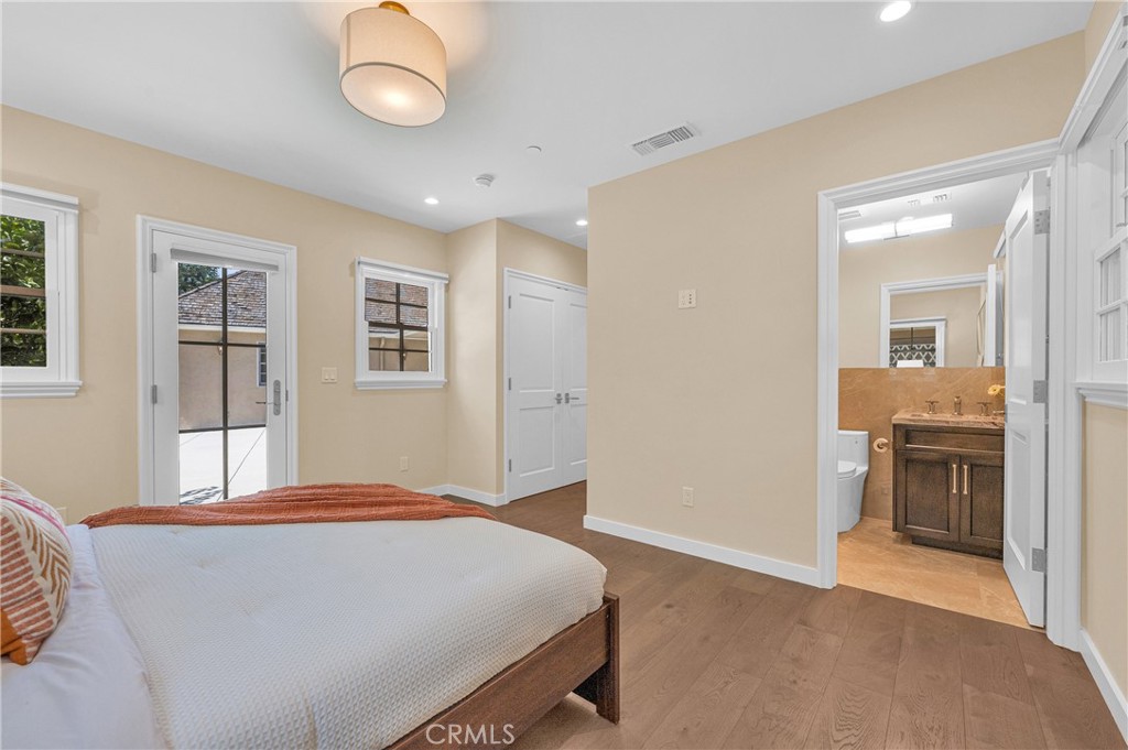 2170 Lombardy Property Photo 41
