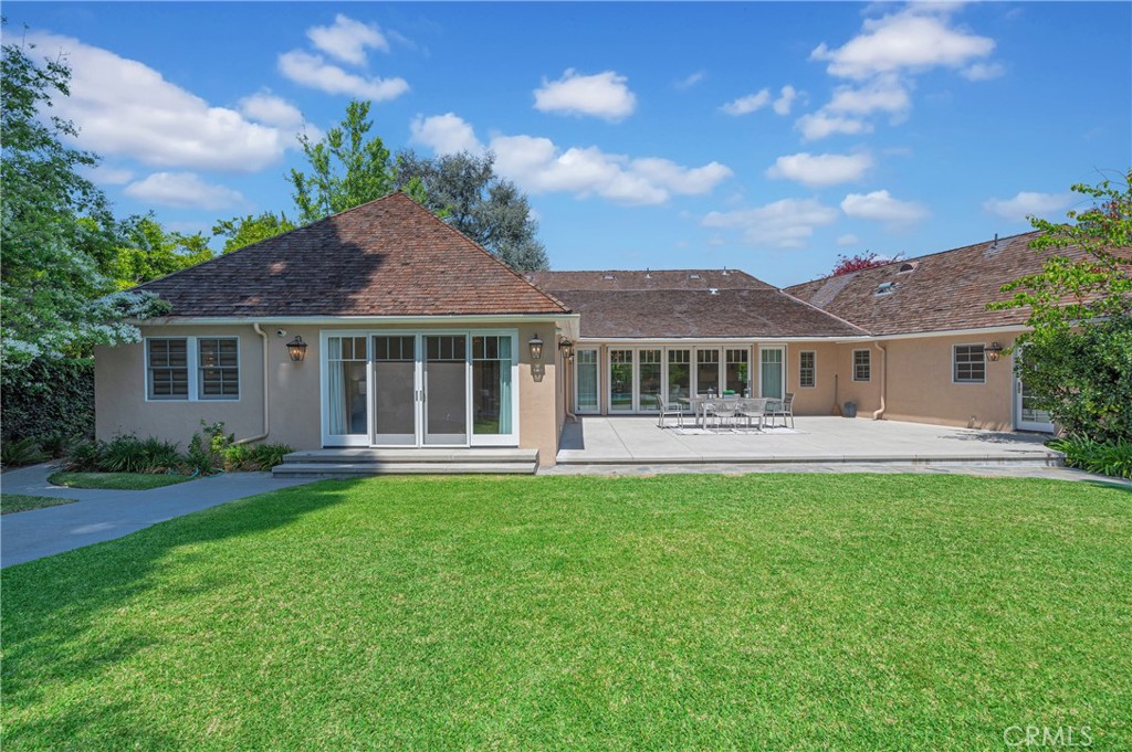 2170 Lombardy Property Photo 50