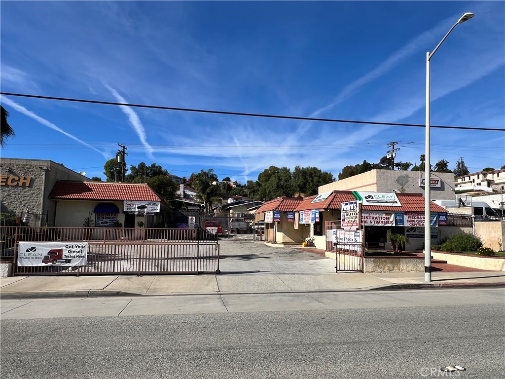 19939 Valley Property Photo 1