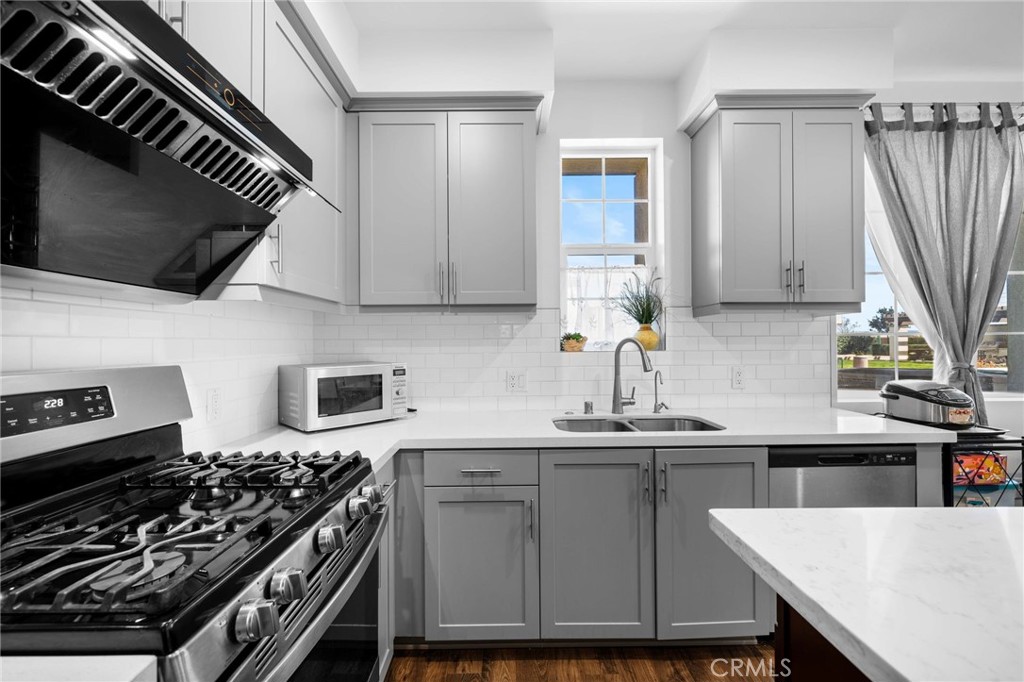 8198 Spirit Property Photo 3
