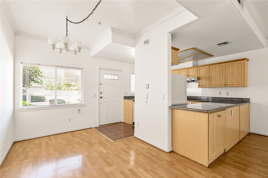 121 N Mcpherrin Avenue 105 Property Photo 17