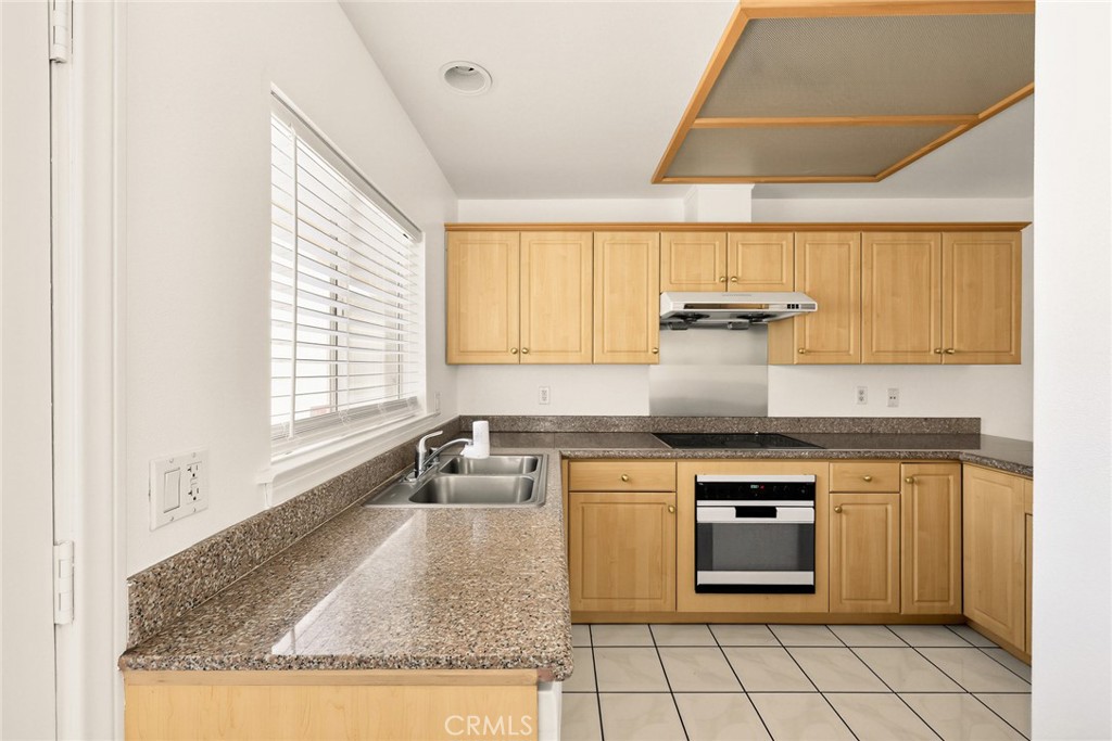 121 N Mcpherrin Avenue 105 Property Photo 19