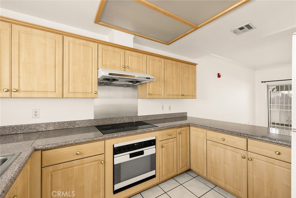 121 N Mcpherrin Avenue 105 Property Photo 20