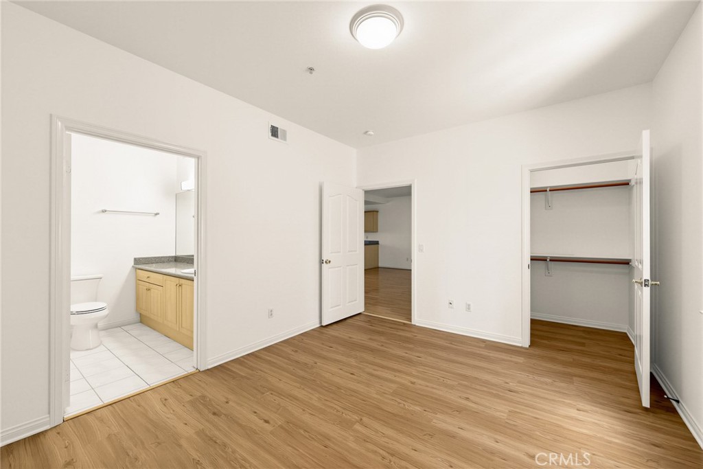 121 N Mcpherrin Avenue 105 Property Photo 26