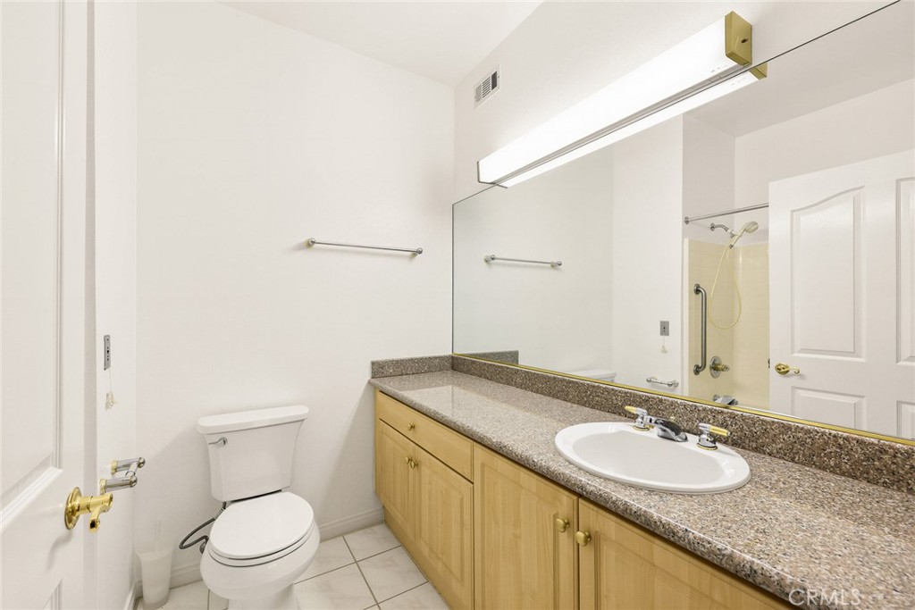 121 N Mcpherrin Avenue 105 Property Photo 27