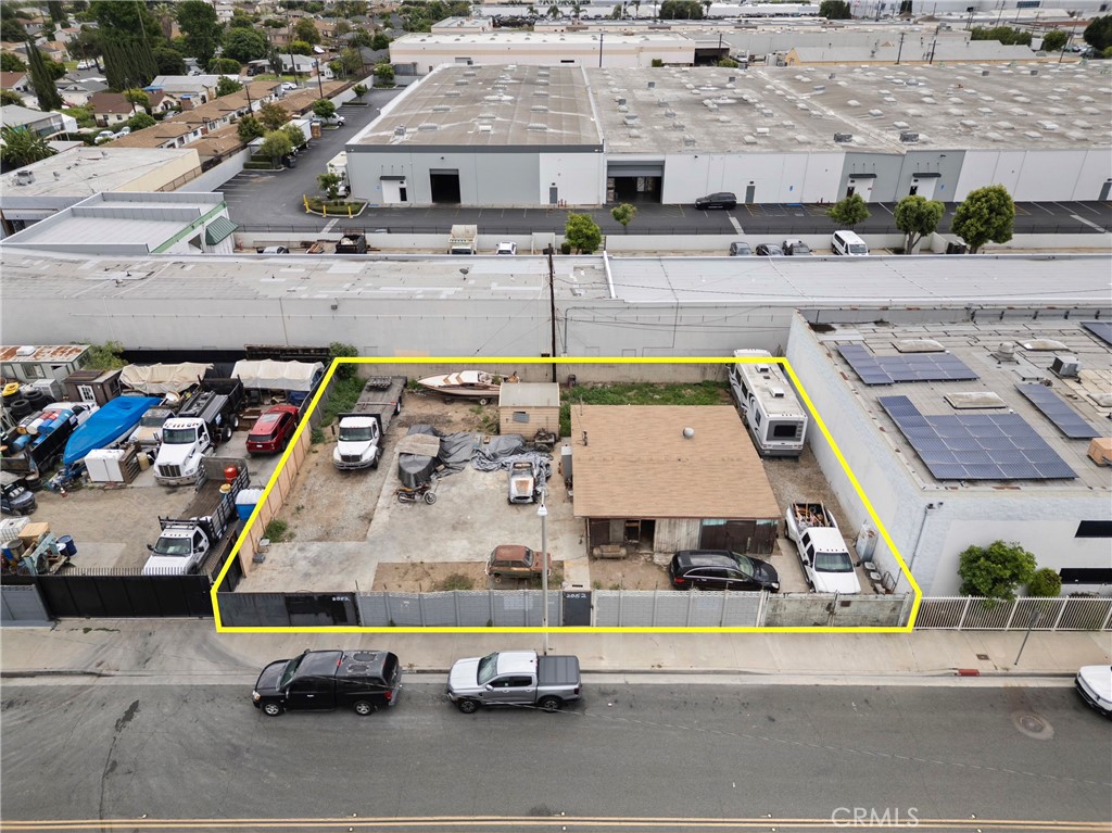2052 Mountain View Property Photo 1