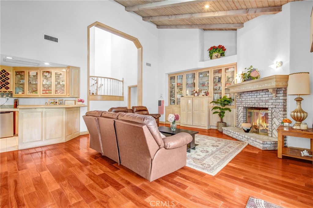 717 E Camino Real Property Photo 7